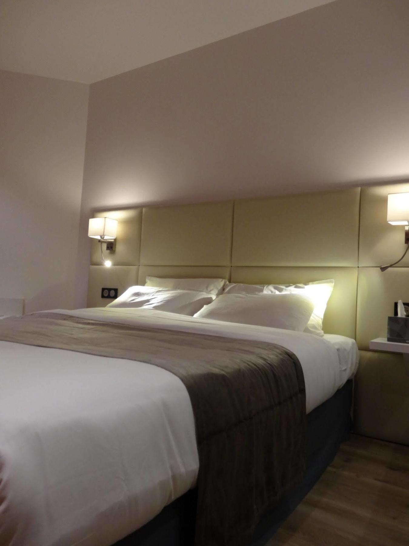 Hotel De La Paix 바폼 외부 사진